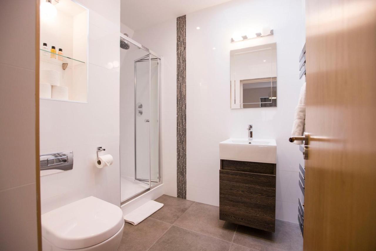 Urban Living'S ~ King Edward Luxury Apartments In The Heart Of Windsor Eksteriør bilde