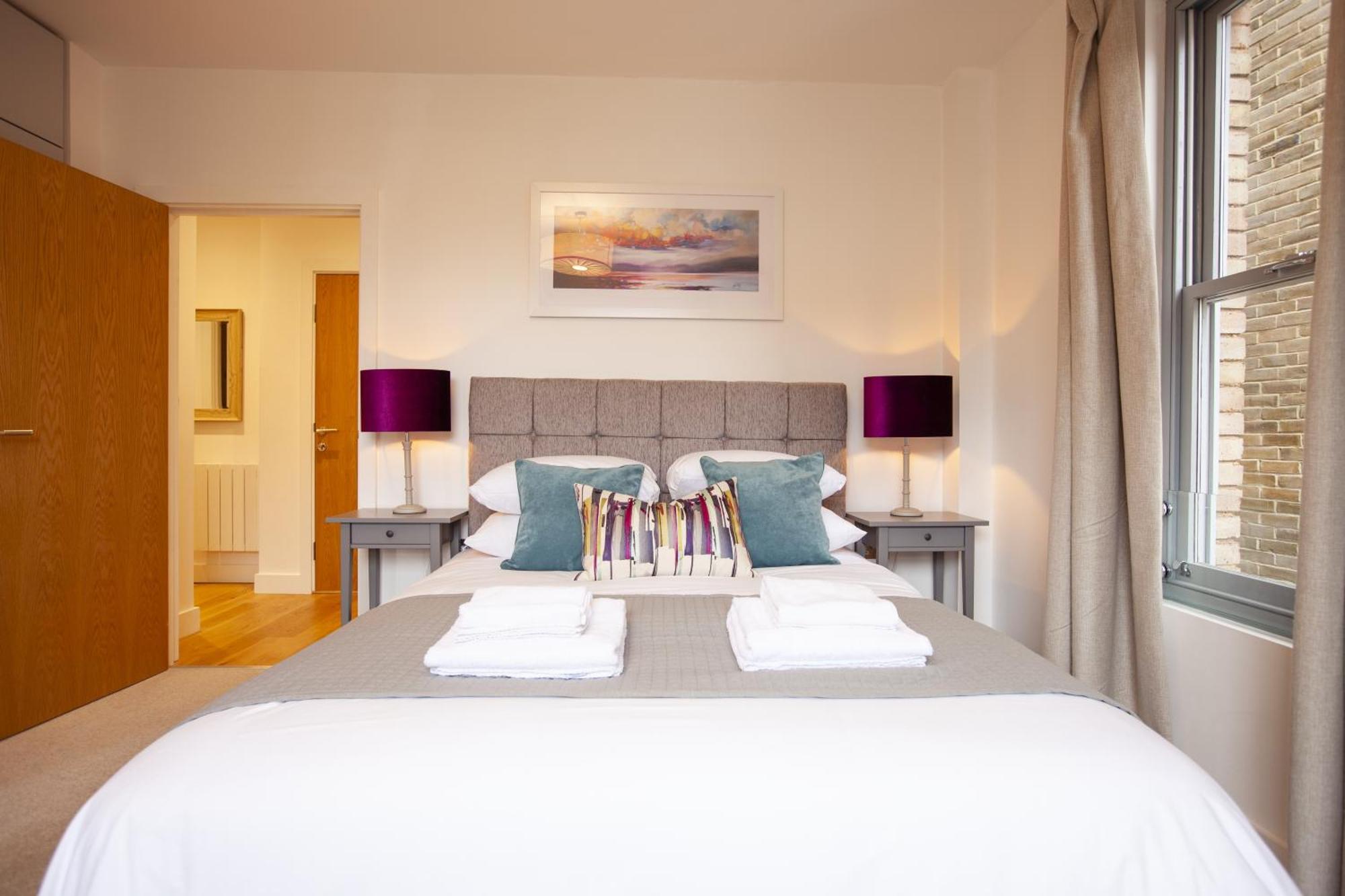 Urban Living'S ~ King Edward Luxury Apartments In The Heart Of Windsor Eksteriør bilde