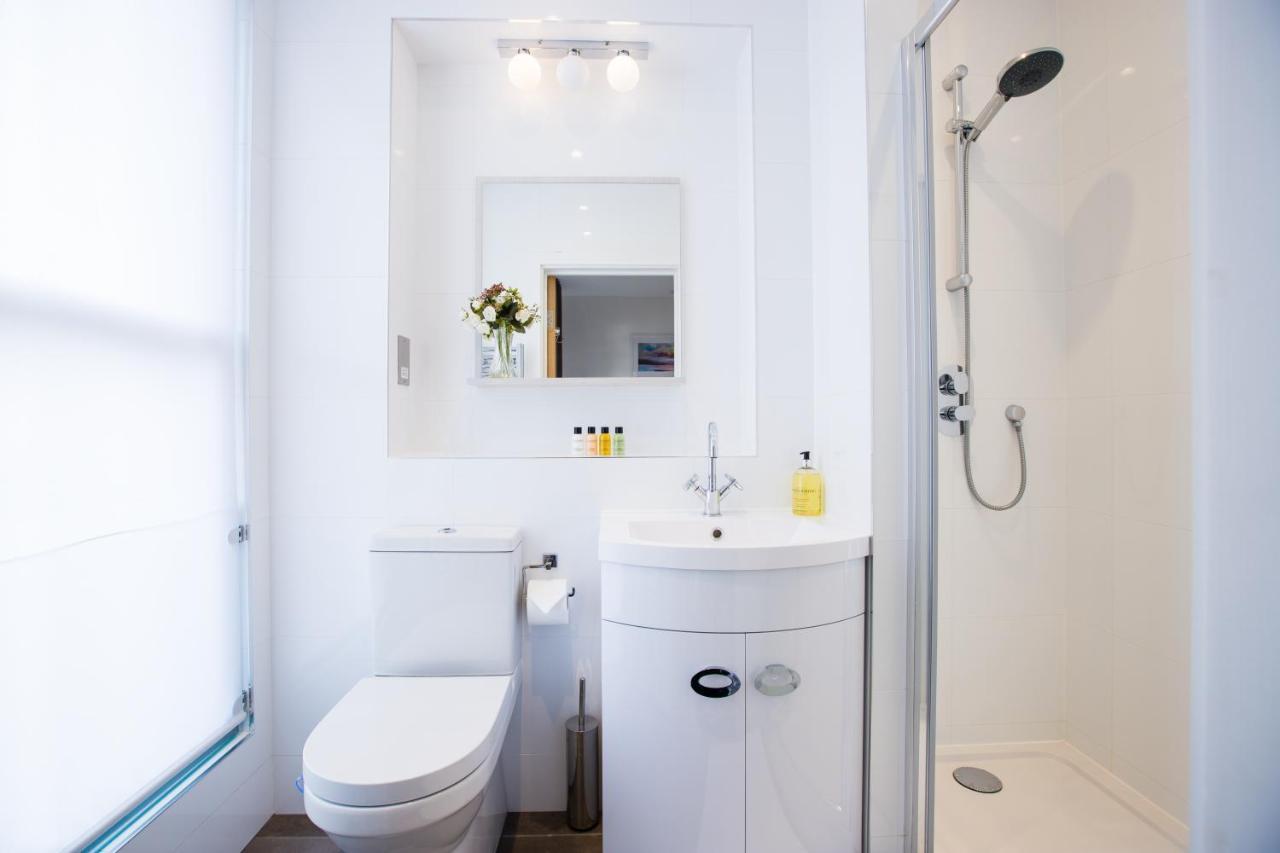 Urban Living'S ~ King Edward Luxury Apartments In The Heart Of Windsor Eksteriør bilde